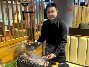 10.30丨产品丨用AI做中草药故事视频、橱窗带货卡卡猛！！ 老秦